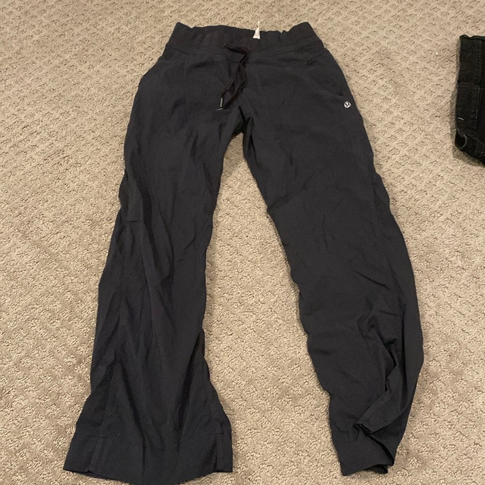 lululemon flare dance studio joggers, size 4